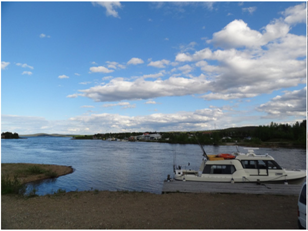 Jezioro Inarijarvi to centrum wędkarstwa w fińskiej Laponii